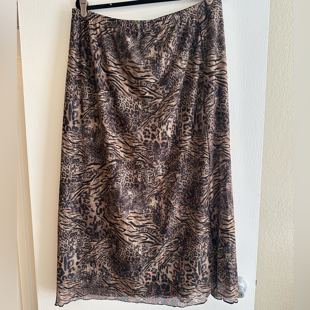 Plus Size Leopard Print Mesh Skirt